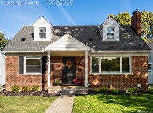 2606 Benjamin Ave, Royal Oak, MI 48073