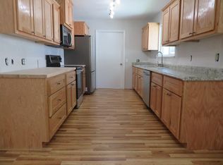 336 N Bernard St, Powell, WY 82435