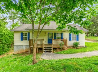 2208 Island Blvd, Sevierville, TN 37876