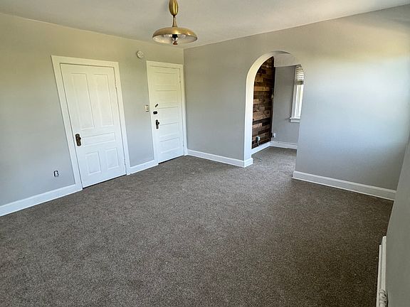 2nd image of 222 N West Ct #3