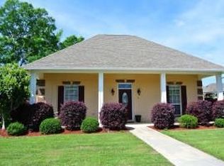 72 Joshbury Cir, Laurel, MS 39443