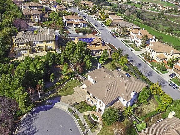 3rd image of 4979 Gardenside Pl