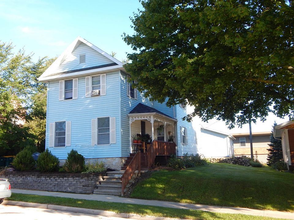 1st image of 430 E Main St #432