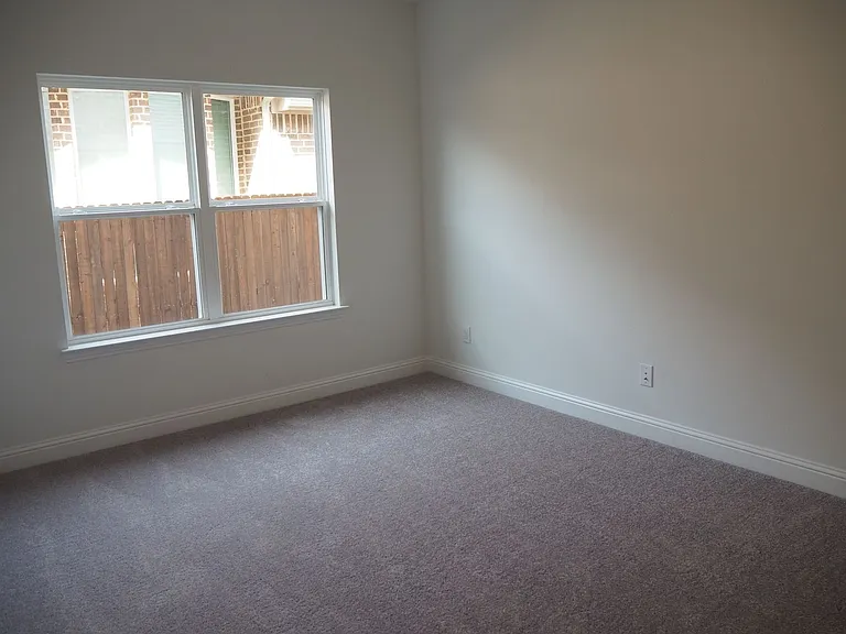 2201 Yellowhammer Rd — Photo 22
