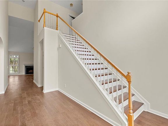 2nd image of 1124 Sadlers Way