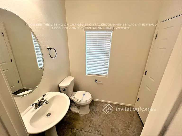 4672 E Olney Ave — Photo 18