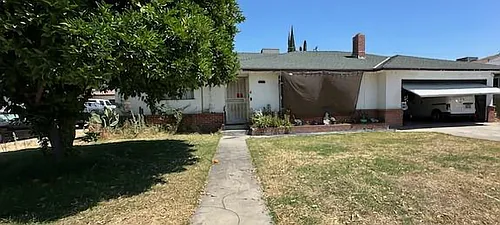 4727 E Clinton Ave Photo 1