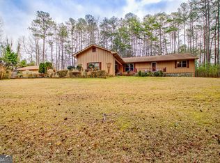 354 Woodcrest Dr, Sharpsburg, GA 30277