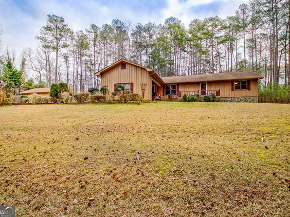 354 Woodcrest Dr, Sharpsburg, GA 30277