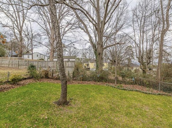 441 Oak Dr, Hapeville, GA 30354