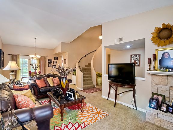 5th image of 2663 Gianelli Ln