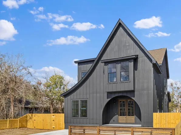 1992 Forest Ave, North Charleston, SC 29405