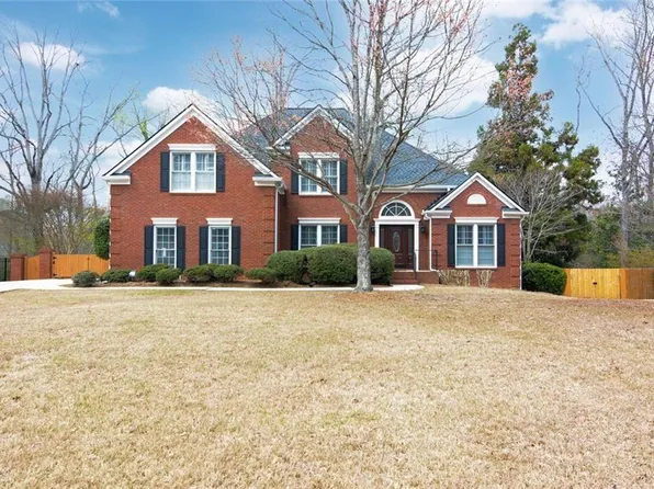 6174 Poplar Bluff Cir, Peachtree Corners, GA 30092