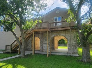 2708 Canty St, Pascagoula, MS 39567