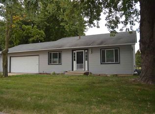 1422 Roosevelt Rd, Machesney Park, IL 61115