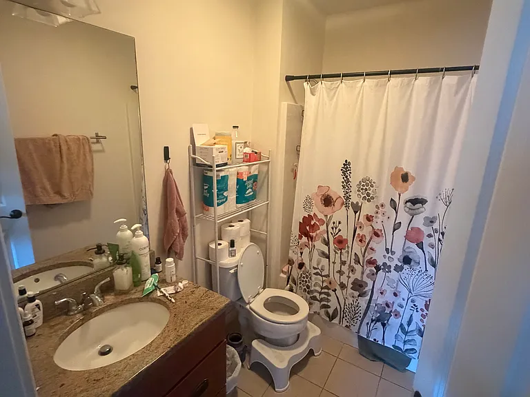 43 Pitman St #301 — Photo 16
