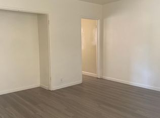 112 La Verne Ave #2, Long Beach, CA 90803