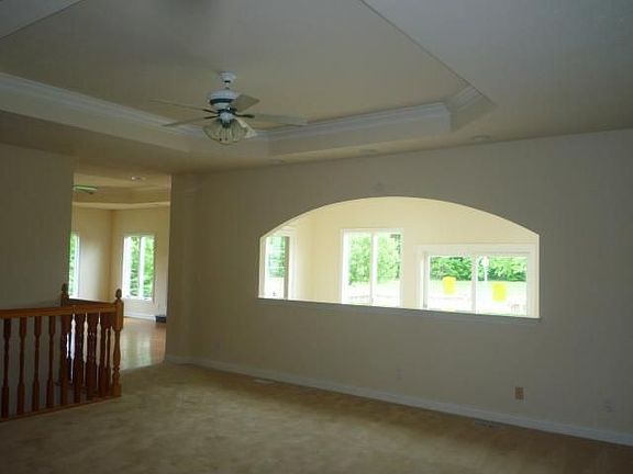 3rd image of 7630 Meadow Violet Dr