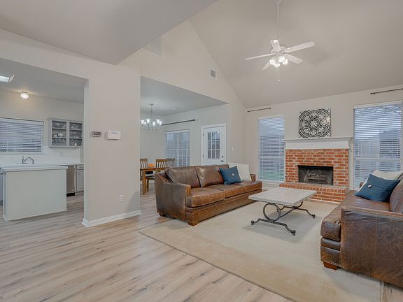 4624MapleShadeAve_H-11.jpg