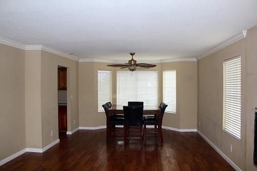 2nd image of 136 Southwood Ct