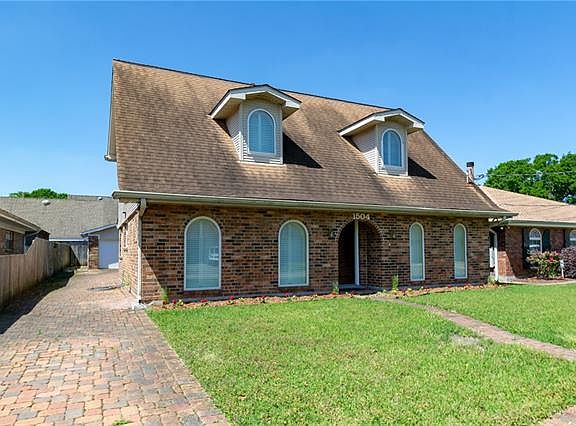 2nd image of 1504 Hackberry Ave