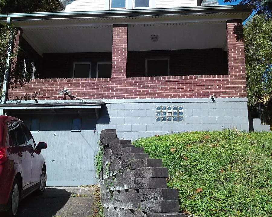 402 Homer Dr