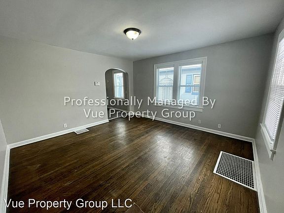 3rd image of 4522-4524 Evanston Ave