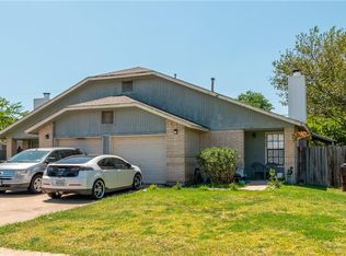 912 Hyridge St #912/914, Round Rock, TX 78664