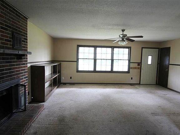 2nd image of 1504 Summer St