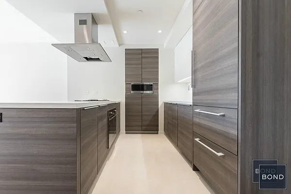 Rented by Bond New York | media 4