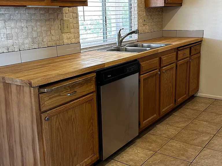 14630 N Cameo Dr — Photo 3