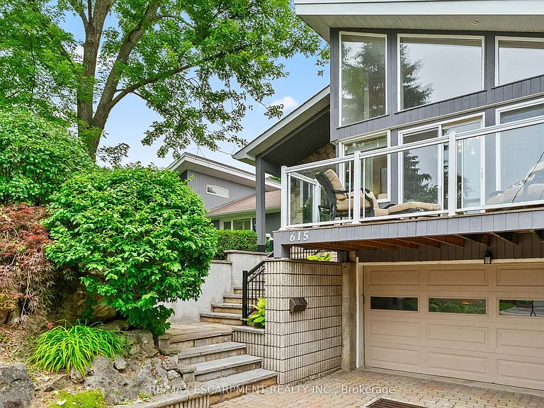 615 Vanessa Cres — Photo 3