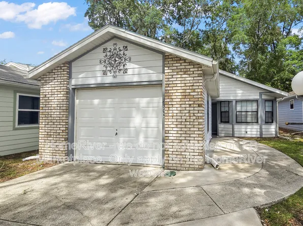 2305 NE 40th Ave, Ocala, FL 34470