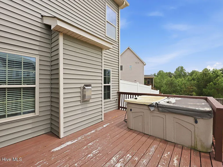 90 Quatrefoil Ct — Photo 46
