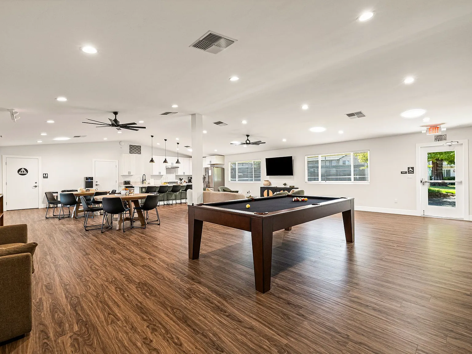 Sheridan Square Apartments — Photo 3