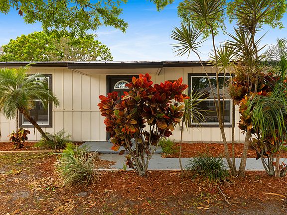 5th image of 762 NE Lanfair Street