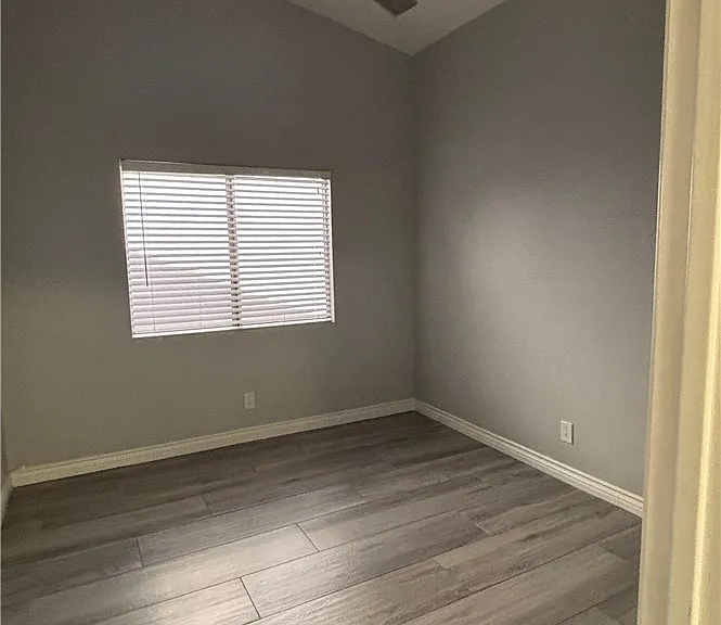 9828 Piper Glen Pl — Photo 33