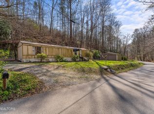 520 Huskey Grove Rd, Sevierville, TN 37876