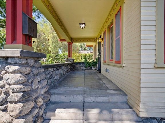 2nd image of 411 E Alvarado St
