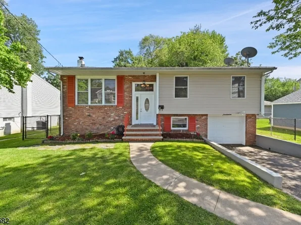 14 Hardwick Ct, Parsippany-Troy Hills Twp., NJ 07054