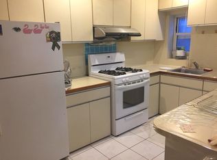 260 92nd St #2, Brooklyn, NY 11209