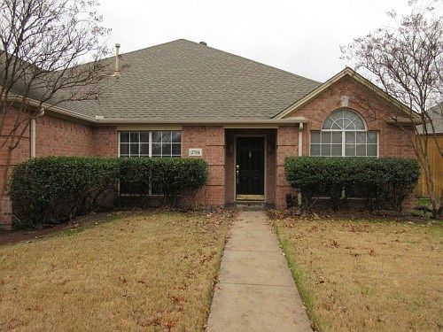 2nd image of 2701 Saint Kitts Dr