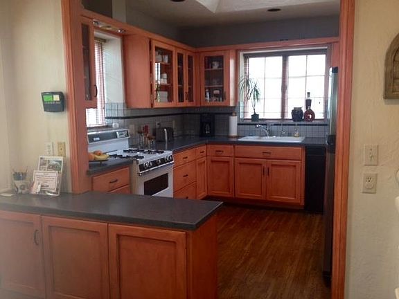 3rd image of 4551 W Talmadge Dr