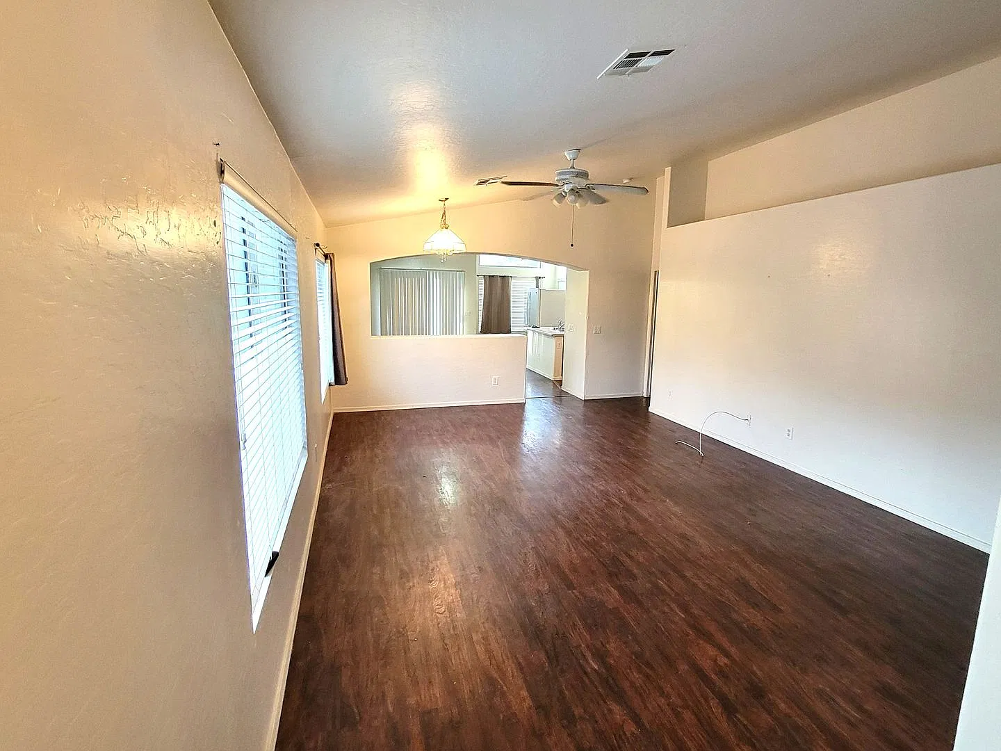 4 bed 2 bath home in Laveen — Photo 2