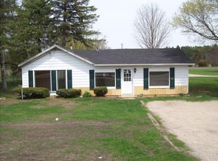 1455 E Main St, Edmore, MI 48829