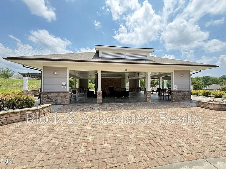 537 Austin View Blvd — Photo 42
