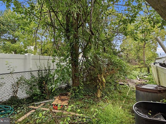 4th image of 507 Lawrence St