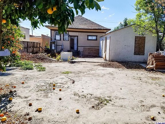 4th image of 1016 W 2nd St