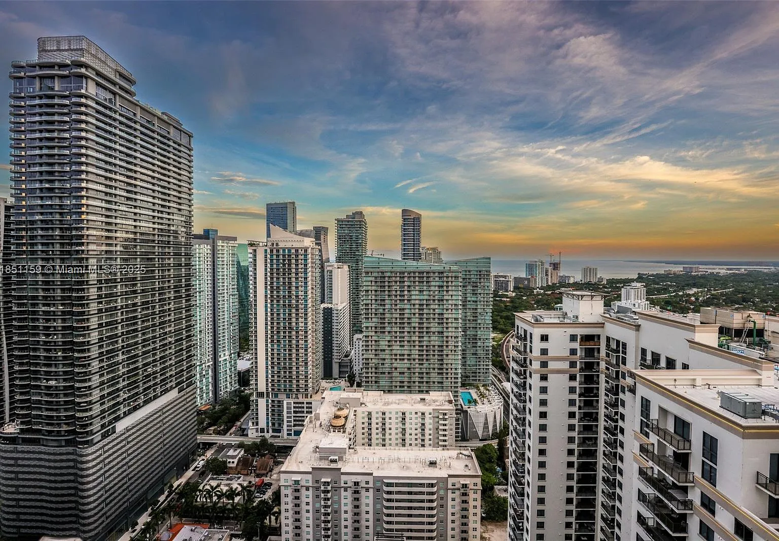 Brickell Heights West Con — Photo 4