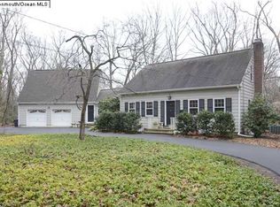 111 Lindy Ln, Lincroft, NJ 07738